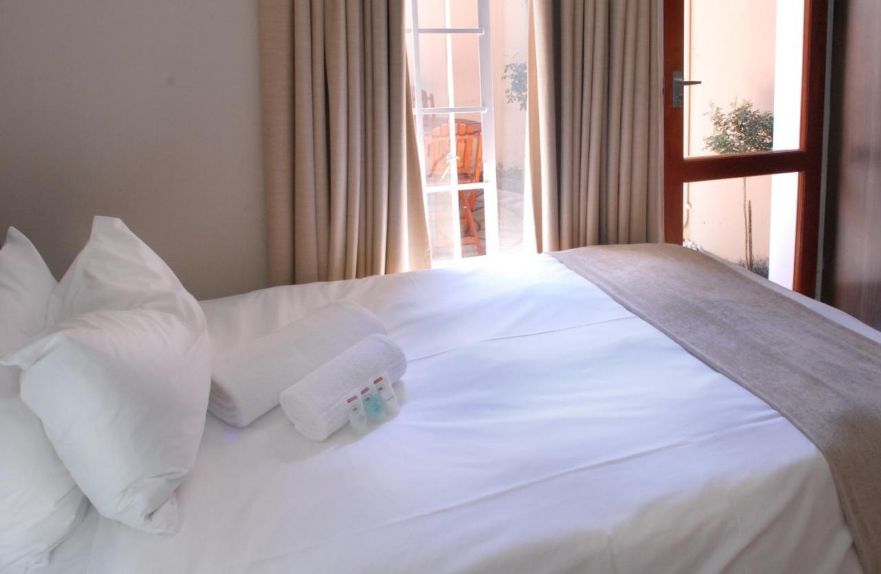 The Lofts Hotell Polokwane Exteriör bild